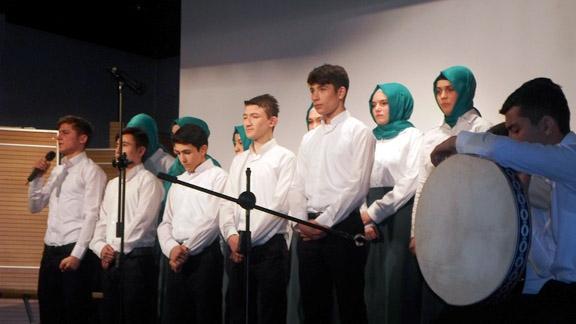 Şehit Abdullah Ören Anadolu İmam Hatip Lisesi Müdürlüğü´nün hazırlamış olduğu Mevlid Kandili Programı Ayhan Sümer Kültür Merkezinde yapıldı