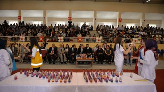 İlçemiz Nallıhan Mesleki ve Teknik Anadolu Lisesi Tarafından Hemşireler Haftası Kutlama Programı Düzenlendi