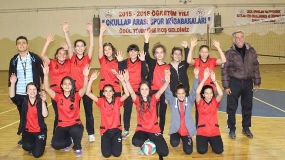 2016-2017 Öğretim Yılı Okullar Arası Spor Müsabakaları "Ortaokullar Arası Voleybol Turnuvası" sonuçlandı.